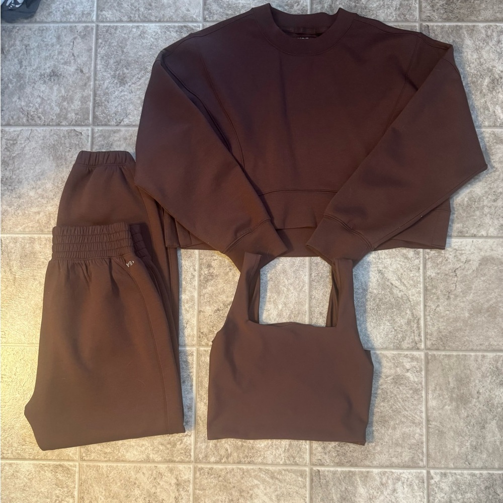 Abercrombie & Fitch Brown 3-Piece Lounge Set - Sweatshirt, Joggers, Crop Tank